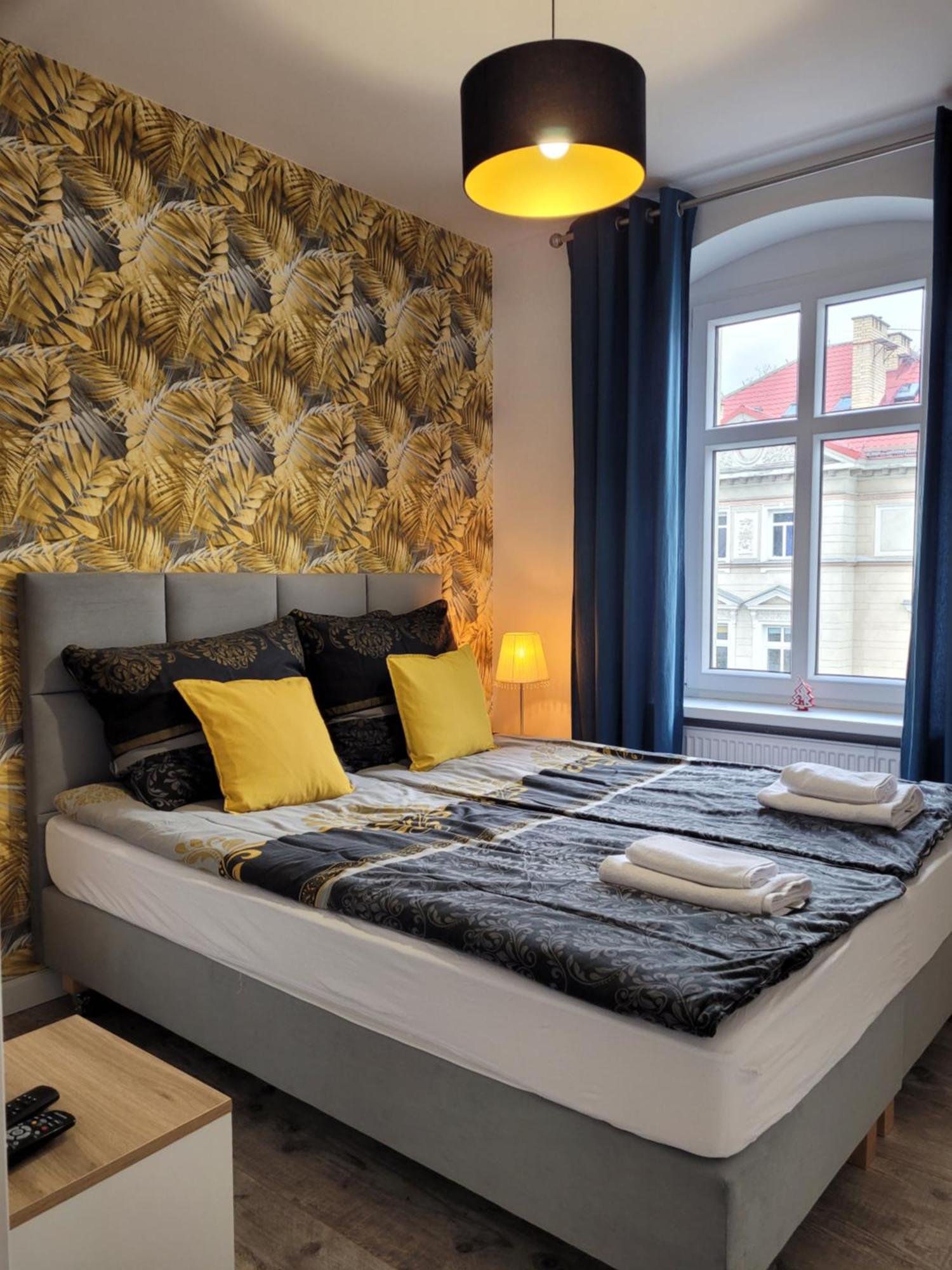 Apartament Przy Placu Piastowskim Jelenia Góra Eksteriør billede