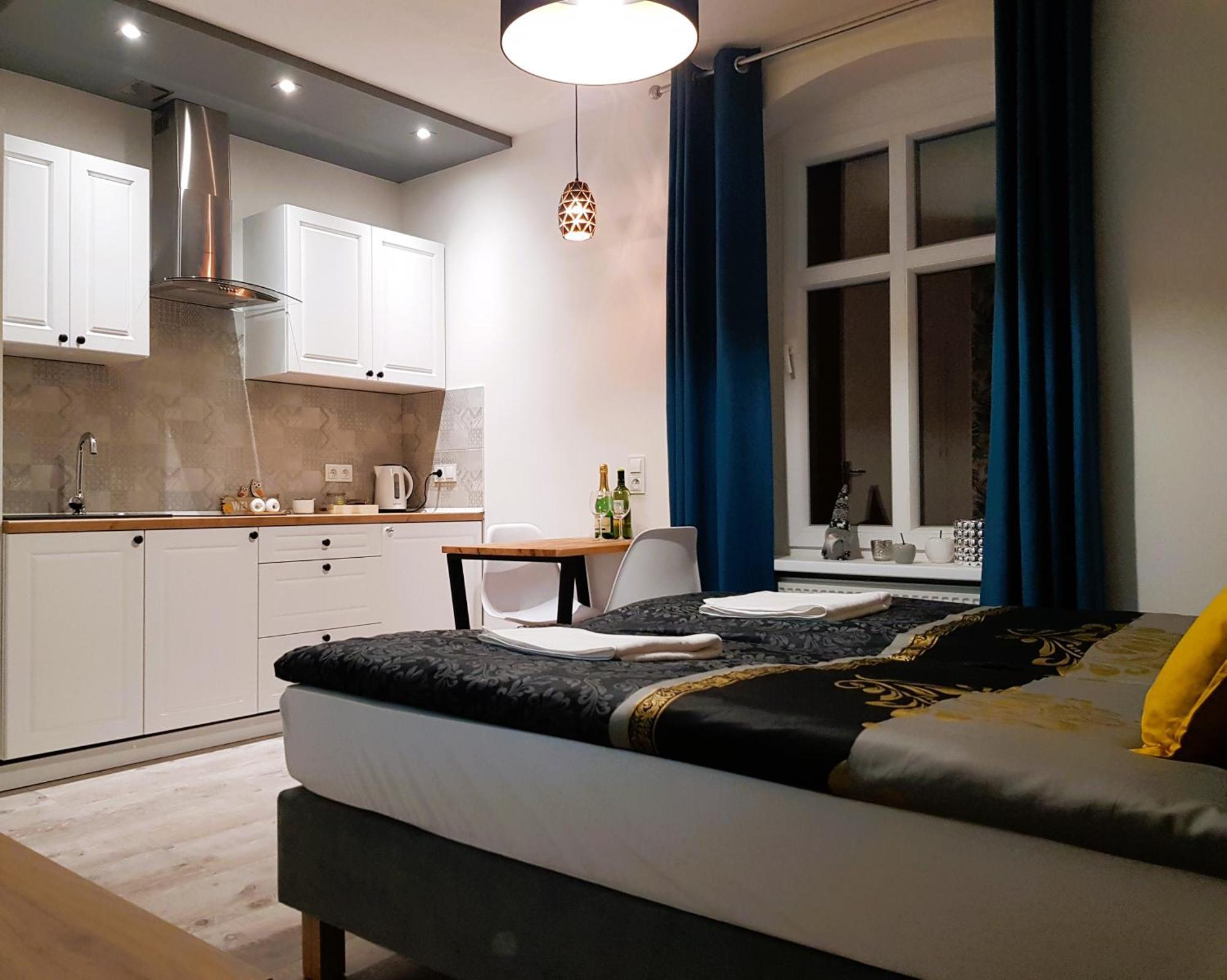 Apartament Przy Placu Piastowskim Jelenia Góra Eksteriør billede